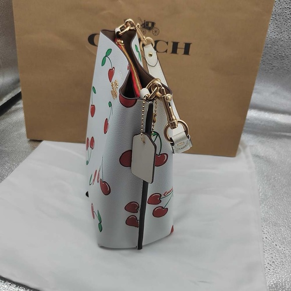 Coach Mollie Bucket With Heart Cherry Print - Picture 5 of 11